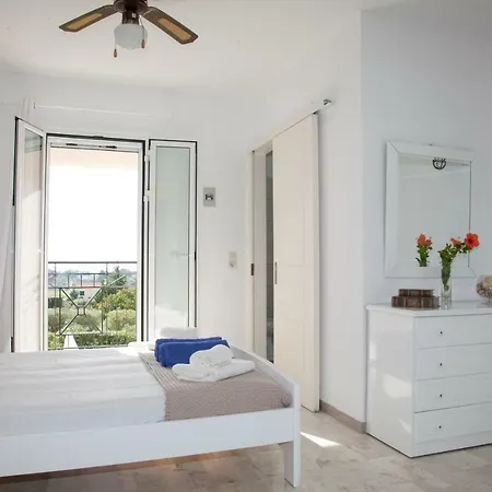 Cavaliere Holiday home Lixouri